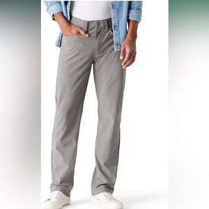 Levi Strauss Signature Gold Men’s Comfort Flex-Pro Straight Pants
